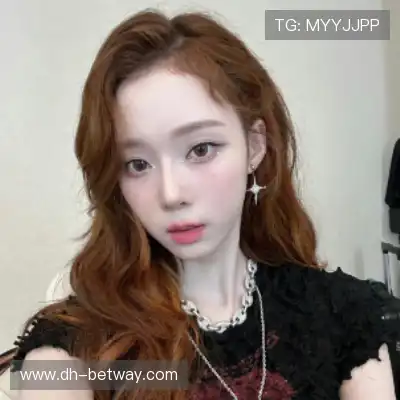 何鹰辉